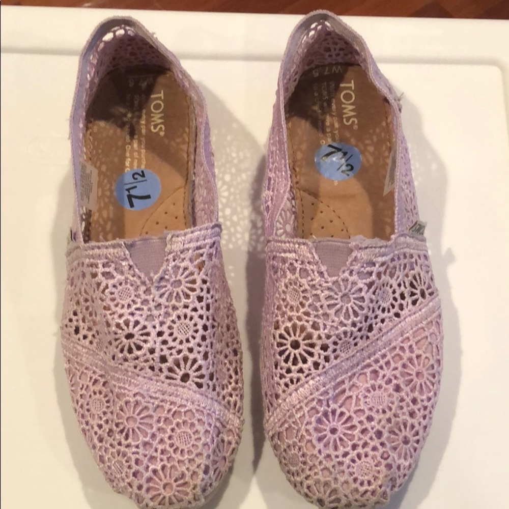 Pre-Owned Purple Crochet Lace TOMS